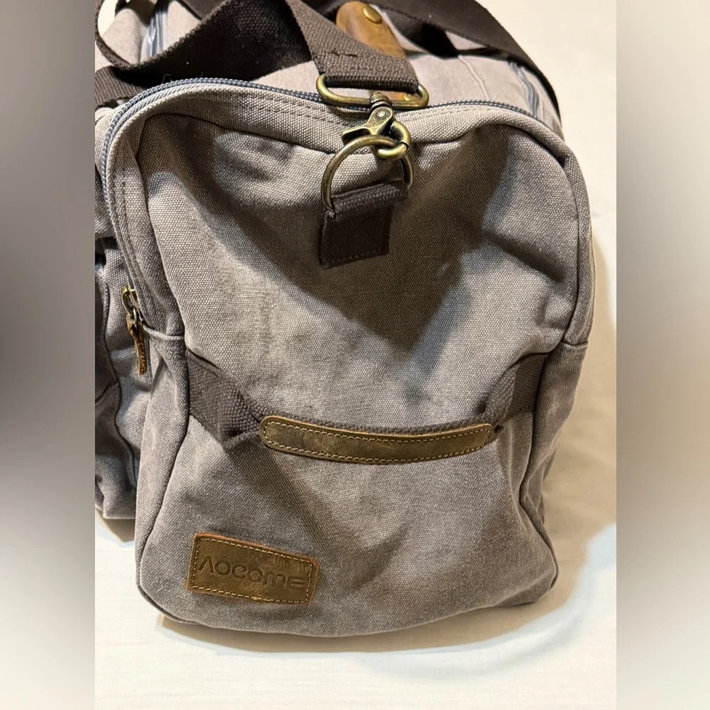 Aocome Gray Canvas Duffel Bag Leather Trim Travel Weekender/Shoe Compartment - Picture 7 of 13